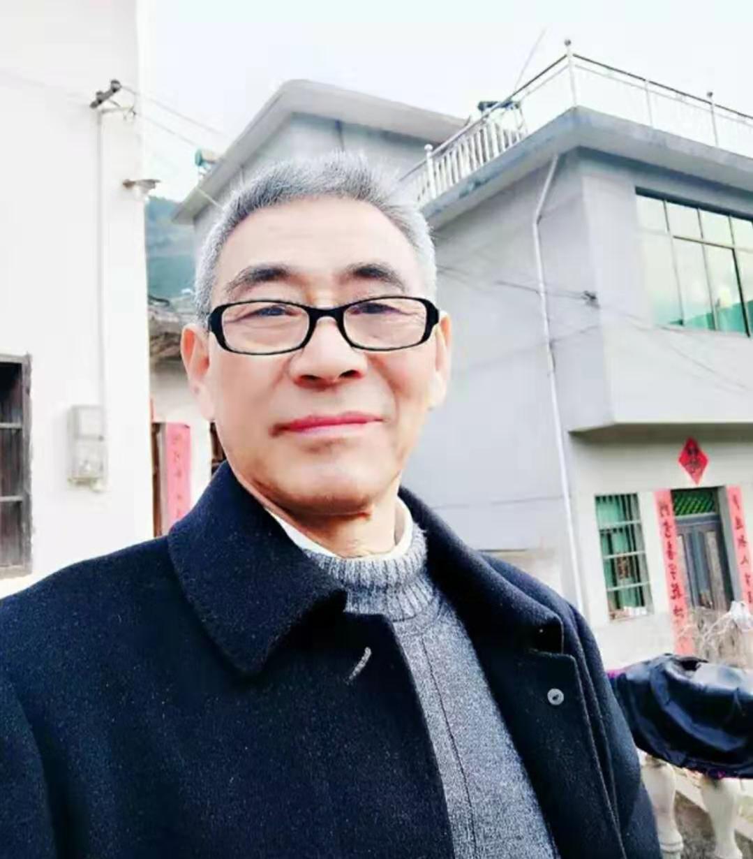 王国锋